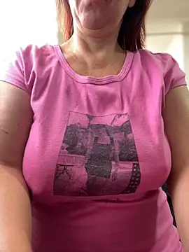 Snapshot of sweetmystery1 chatting on 5, 10, 2025 sweetmystery1 online show from 5, 10, 2025