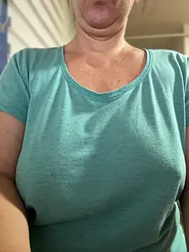 Snapshot of sweetmystery1 chatting on 29, 11, 2025 sweetmystery1 online show from 29, 11, 2025