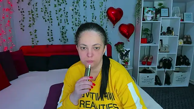 DarlingMilf online show from 20, 4, 2026