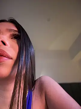 JanyLunaa online show from 8, 1, 2025