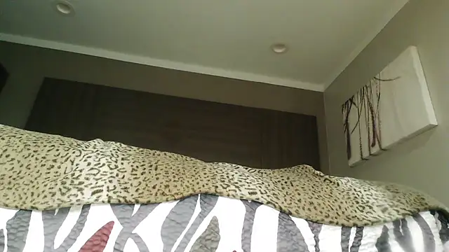 Snapshot of bobbiebone1@xh chatting on 31, 10, 2025 bobbiebone1xh online show from 31, 10, 2025