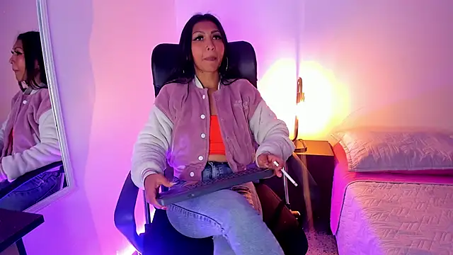Snapshot of Tracy_lambo chatting on 30, 1, 2025 Tracy lambo online show from 30, 1, 2025