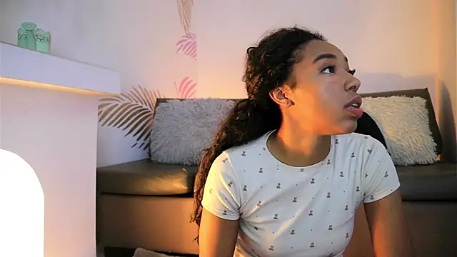 Valeriestyle online show from 13, 4, 2026