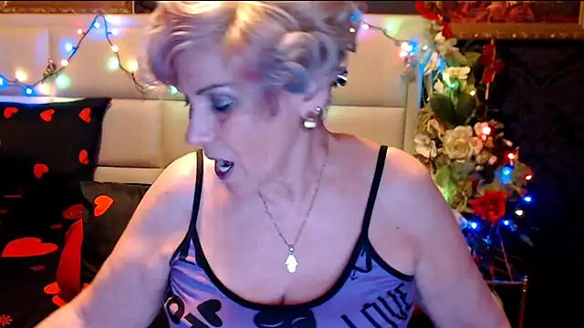 HappyWomanOn online show from 24, 1, 2025