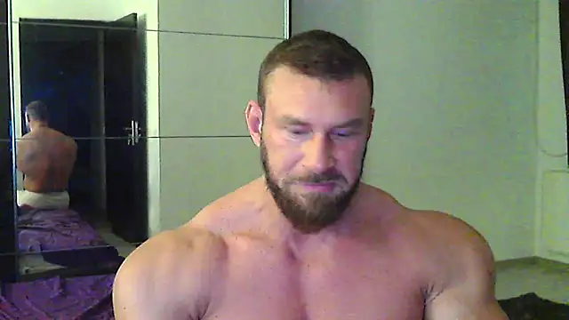 Snapshot of muscularkevin chatting on 14, 5, 2026 muscularkevin online show from 14, 5, 2026