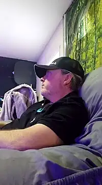 Hotredheadandtoungelasher online show from 15, 1, 2025