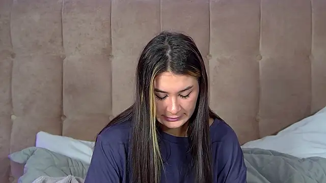 RachelSimpson online show from 15, 11, 2025