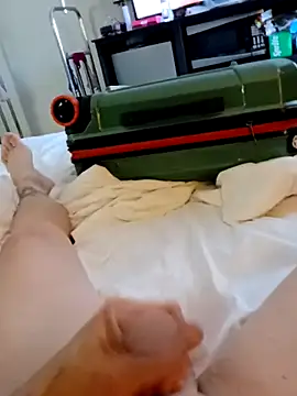 Snapshot of DanielTiger15 chatting on 19, 10, 2025 DanielTiger15 online show from 19, 10, 2025