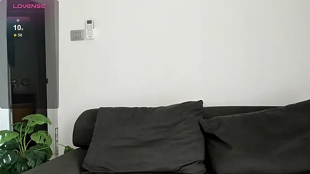 minimaya online show from 18, 3, 2025