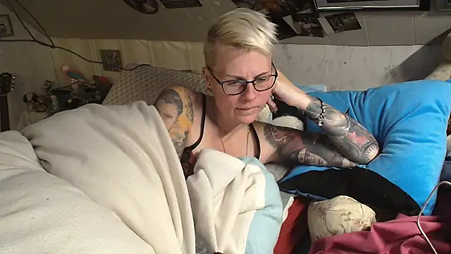 MaryG online show from 3, 12, 2024