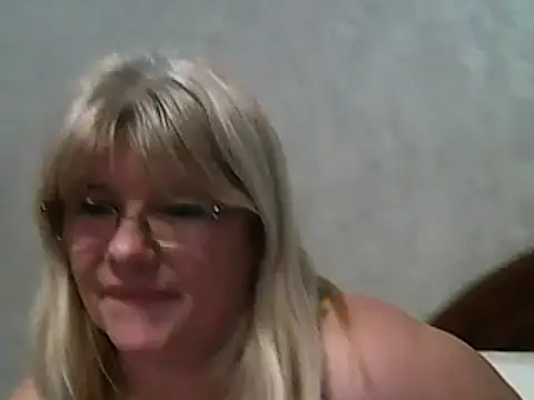 Diana 49 online show from 23, 2, 2025