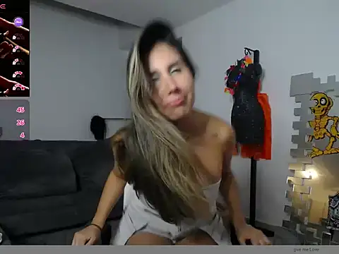  Luna07 online show from 25, 9, 2025