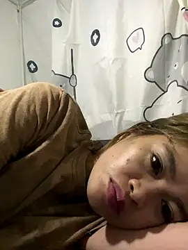 Snapshot of pinay4uwithagoodheart chatting on 17, 12, 2025 pinay4uwithagoodheart online show from 17, 12, 2025