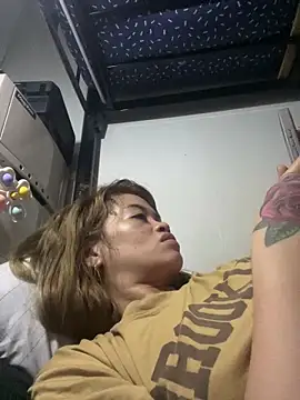 pinay4uwithagoodheart online show from 23, 12, 2025