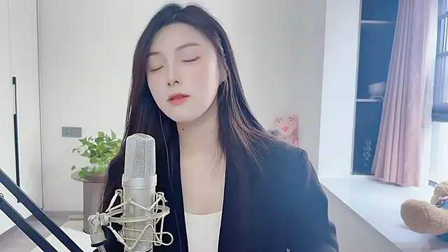 HaagenDazs  online show from 5, 12, 2024