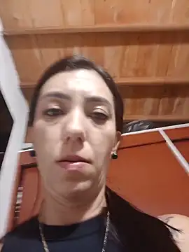 Snapshot of LunaZambrano chatting on 27, 5, 2026 LunaZambrano online show from 27, 5, 2026