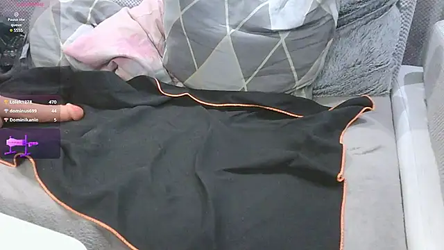 Julvka online show from 4, 12, 2024