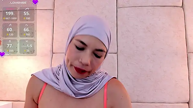 aisha vs online show from 8, 2, 2025