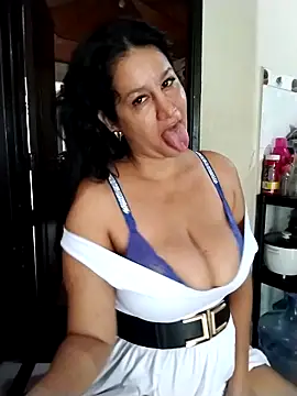 keilymadam online show from 17, 10, 2025