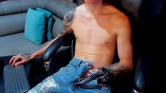 Snapshot of Dmtry6 chatting on 1, 2, 2025 Dmtry6 online show from 1, 2, 2025