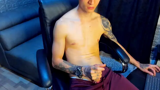 Snapshot of Dmtry6 chatting on 13, 3, 2025 Dmtry6 online show from 13, 3, 2025