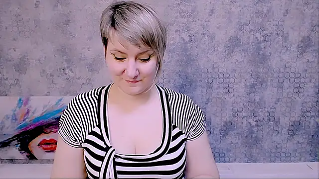 Snapshot of Djullia chatting on 22, 3, 2025 Djullia online show from 22, 3, 2025