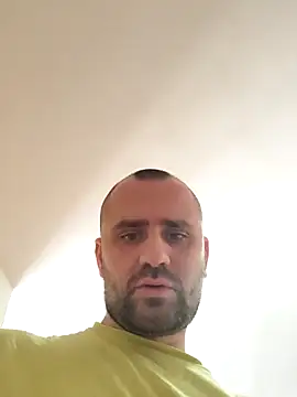 Snapshot of Govora chatting on 11, 1, 2025 Govora online show from 11, 1, 2025