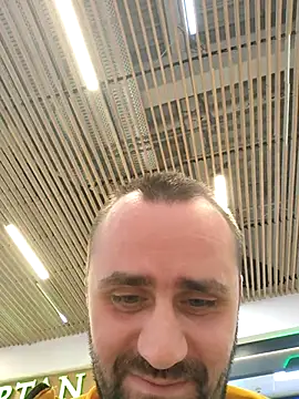 Snapshot of Govora chatting on 10, 3, 2025 Govora online show from 10, 3, 2025