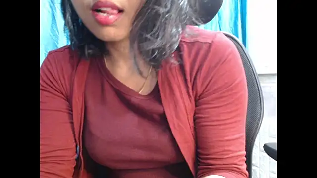 CuteRhea69 online show from 16, 11, 2025