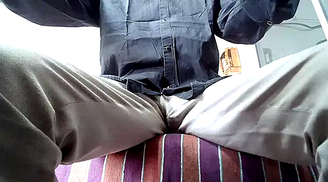 Snapshot of manan28 chatting on 26, 12, 2024 manan28 online show from 26, 12, 2024