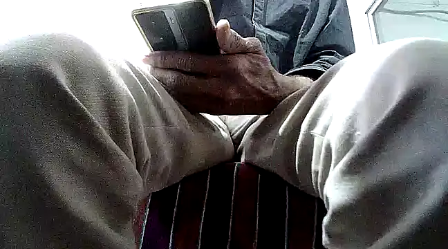 Snapshot of manan28 chatting on 27, 12, 2024 manan28 online show from 27, 12, 2024