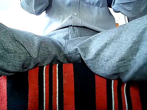 Snapshot of manan28 chatting on 25, 9, 2025 manan28 online show from 25, 9, 2025