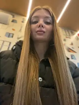 KrisMagnoly online show from 25, 10, 2025