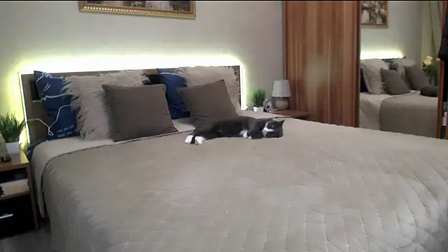 sensualEmilia online show from 12, 3, 2025