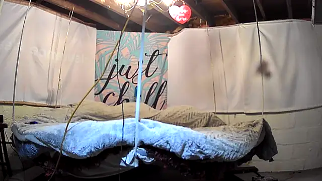 Snapshot of cum4calvin chatting on 7, 3, 2025 cum4calvin online show from 7, 3, 2025