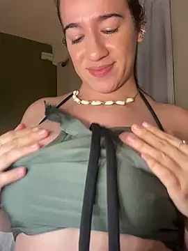 Snapshot of Antonellachic73 chatting on 18, 2, 2025 Antonellachic73 online show from 18, 2, 2025