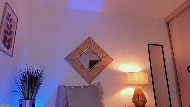 Snapshot of Antonellachic73 chatting on 5, 11, 2025 Antonellachic73 online show from 5, 11, 2025