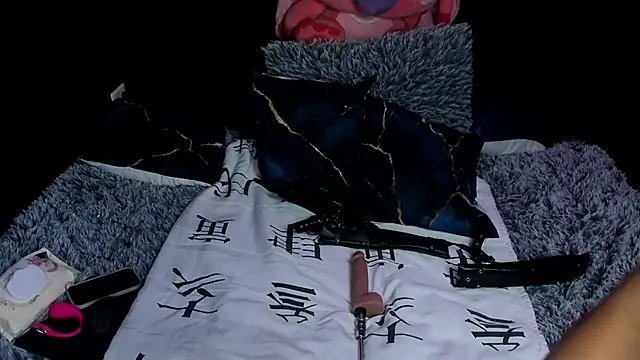 Snapshot of Katiehill_1 chatting on 12, 10, 2025 Katiehill 1 online show from 12, 10, 2025