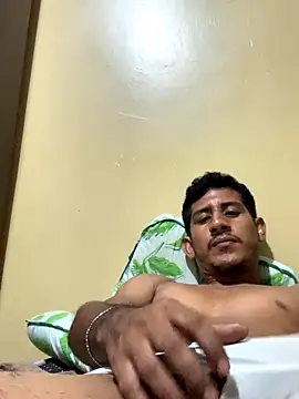 Snapshot of Andreson26 chatting on 25, 11, 2025 Andreson26 online show from 25, 11, 2025