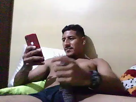 Snapshot of Andreson26 chatting on 15, 12, 2025 Andreson26 online show from 15, 12, 2025