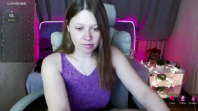 alekasamui online show from 13, 1, 2025