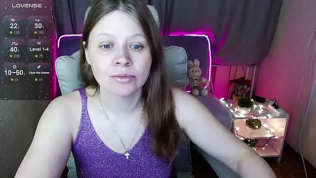 alekasamui online show from 22, 1, 2025