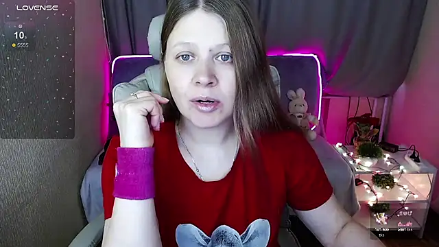 alekasamui online show from 30, 1, 2025