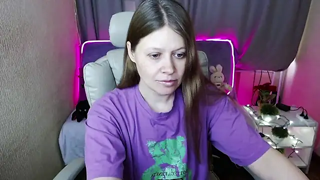 alekasamui online show from 5, 2, 2025