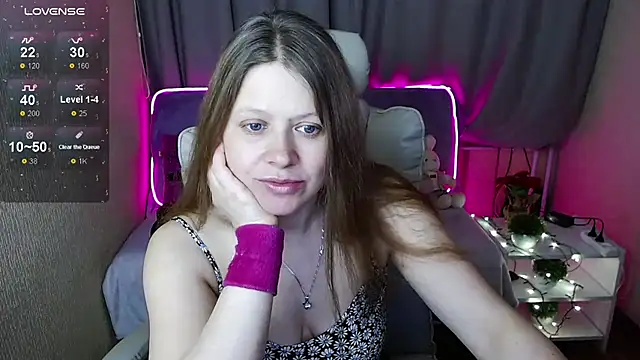 alekasamui online show from 26, 2, 2025