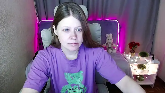 alekasamui online show from 17, 3, 2025