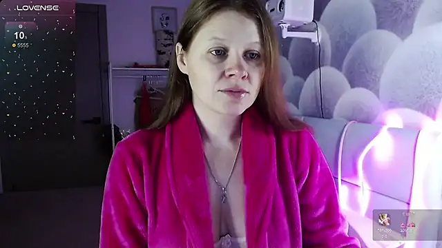 alekasamui online show from 7, 11, 2025