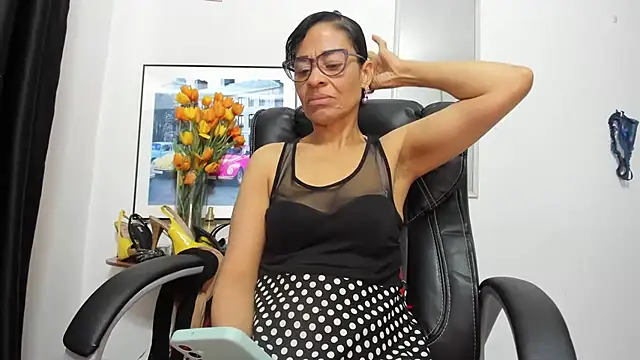 Aries Mature online show from 16, 1, 2026