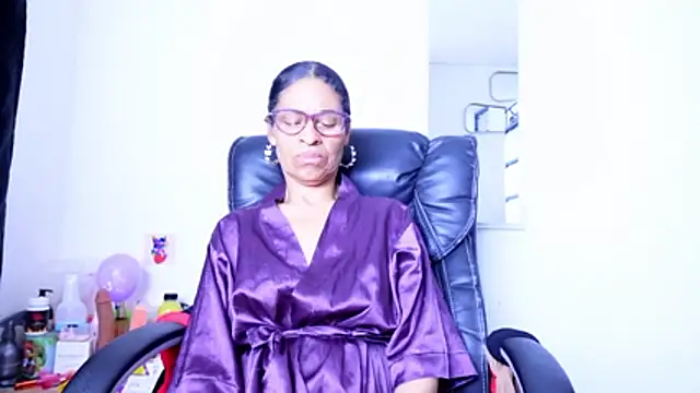 Snapshot of Aries_Mature chatting on 22, 6, 2026 Aries Mature online show from 22, 6, 2026