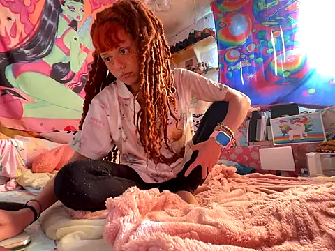 BABYUNICORN online show from 9, 11, 2025